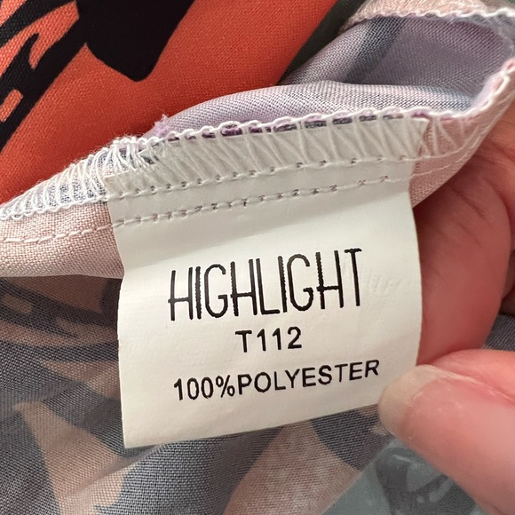 NWOT Graffiti Print 2pc Set - Picture 5 of 6